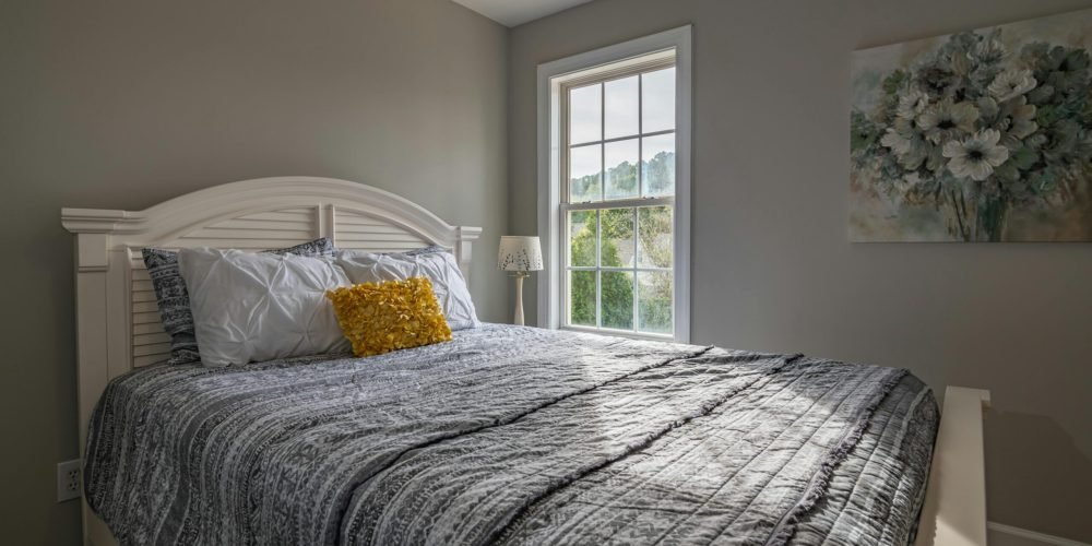 Quarto Cama e Janela